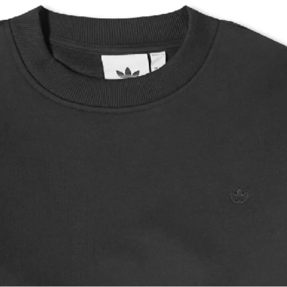Classic Premium Clean Design Crewneck Sweatshirt - Picture 11 of 14